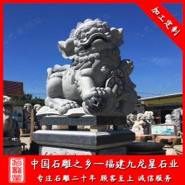 門口石雕獅子擺件圖片 2.5米獅子石雕廠家供應(yīng)